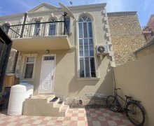 xirdalanda 2 mertebeli heyet evleri/villa Xırdalan ş.