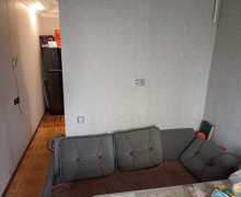 Satılır Köhnə Tikili Memar Əcəmi m., 9-cu mikrorayon, Binəqədi r.