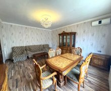 Kirayə (aylıq) Həyət evi/villa Badamdar qəs., Səbail r. Kirayə (aylıq) Həyət evi/villa Badamdar qəs., Səbail r.