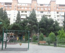Satılır Köhnə Tikili Əhmədli m., Əhmədli, Xətai r.