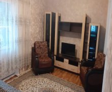 Satılır Köhnə Tikili 9-cu mikrorayon, Binəqədi r.