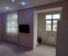 Satılır Köhnə Tikili Neftçilər m., Bakıxanov qəs., Sabunçu r.