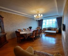 Satılır Yeni Tikili Yeni Günəşli qəs., Suraxanı r.