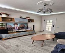 Satılır Köhnə Tikili Neftçilər m., Bakıxanov qəs., Sabunçu r. Satılır Köhnə Tikili Neftçilər m., Bakıxanov qəs., Sabunçu r.