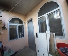 Satılır Həyət evi/villa Xırdalan ş. Satılır Həyət evi/villa Xırdalan ş.