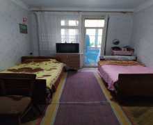 Satılır Köhnə Tikili Xalqlar dostluğu m., Xətai r.