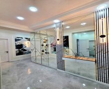 Satılır Yeni Tikili Neftçilər m., 8-ci kilometr, Nizami r.