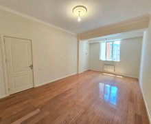 Satılır Yeni Tikili Yeni Günəşli qəs., Suraxanı r.