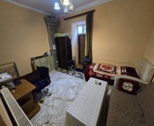 Satılır Köhnə Tikili Nizami m., Yasamal qəs., Yasamal r.