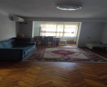 Kirayə (aylıq) Köhnə Tikili İnşaatçılar m., Yasamal r. Kirayə (aylıq) Köhnə Tikili İnşaatçılar m., Yasamal r.