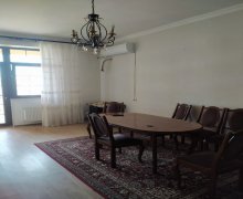 Satılır Yeni Tikili 28 May m., Nəsimi r. Satılır Yeni Tikili 28 May m., Nəsimi r.