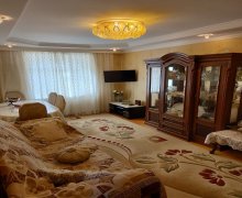 Satılır Köhnə Tikili Xalqlar dostluğu m., Nizami r.