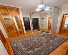 Satılır Köhnə Tikili Xalqlar dostluğu m., Xətai r.