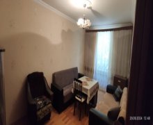 Satılır Köhnə Tikili Azadlıq m., 8-ci mikrorayon, Binəqədi r.