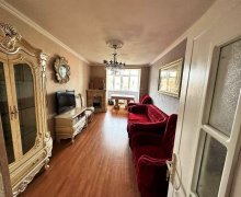 Satılır Köhnə Tikili Xalqlar dostluğu m., 8-ci kilometr, Nizami r.