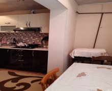 Satılır Köhnə Tikili Həzi Aslanov m., Köhnə Günəşli qəs., Xətai r.