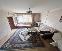 Kirayə (aylıq) Köhnə Tikili Memar Əcəmi m., Nəsimi r.