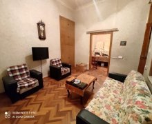 Satılır Köhnə Tikili Sahil m., Nəsimi r.