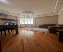 Satılır Yeni Tikili Yeni Günəşli qəs., Suraxanı r.