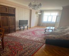 Kirayə (aylıq) Yeni Tikili Əhmədli m., Əhmədli, Xətai r. Kirayə (aylıq) Yeni Tikili Əhmədli m., Əhmədli, Xətai r.