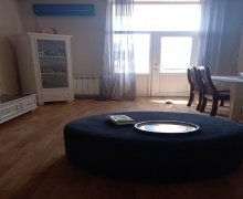 Satılır Köhnə Tikili Avtovağzal m., Biləcəri qəs., Binəqədi r. Satılır Köhnə Tikili Avtovağzal m., Biləcəri qəs., Binəqədi r.