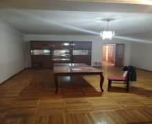 Satılır Köhnə Tikili Avtovağzal m., Biləcəri qəs., Binəqədi r.