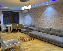 Kirayə (aylıq) Yeni Tikili Xırdalan ş.