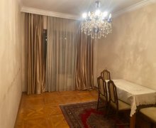 Satılır Köhnə Tikili Əhmədli m., Əhmədli, Xətai r.