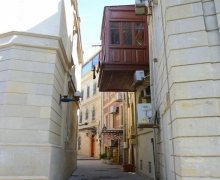 iceri seherde aylıq kiraye evler İçərişəhər m., Səbail r.