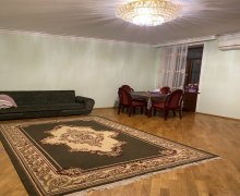 yasamalda kiraye aylıq evler 200-300 Elmlər akademiyası m., Yasamal r.