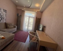 ag seherde aylıq evler Ağ şəhər, Xətai r.