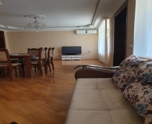 Kirayə (aylıq) Köhnə Tikili Neftçilər m., Bakıxanov qəs., Sabunçu r. Kirayə (aylıq) Köhnə Tikili Neftçilər m., Bakıxanov qəs., Sabunçu r.