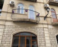 iceri seherde aylıq kiraye evler İçərişəhər m., Səbail r.