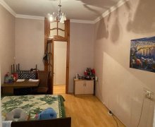 Satılır Köhnə Tikili İnşaatçılar m., Yeni Yasamal qəs., Yasamal r.