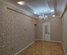 Satılır Yeni Tikili Memar Əcəmi m., 4-cü mikrorayon, Nəsimi r.