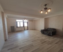 Satılır Yeni Tikili Xırdalan ş. Satılır Yeni Tikili Xırdalan ş.