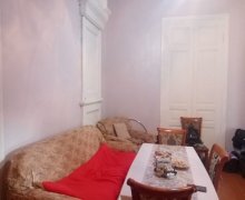 Kirayə (aylıq) Köhnə Tikili 28 May m., Nəsimi r.