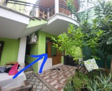 Kirayə (aylıq) Həyət evi/villa İnşaatçılar m., Yasamal qəs., Yasamal r.