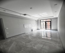 Satılır Yeni Tikili Dərnəgül m., 7-ci mikrorayon, Binəqədi r.