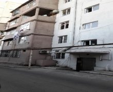 Satılır Köhnə Tikili Qara Qarayev m., 8-ci kilometr, Nizami r. Satılır Köhnə Tikili Qara Qarayev m., 8-ci kilometr, Nizami r.