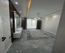 genclikde evlerin qiymeti Gənclik m., Nərimanov r.