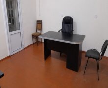 Kirayə (aylıq) Ofis İnşaatçılar m., Yasamal qəs., Yasamal r.