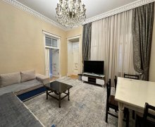 Satılır Köhnə Tikili Sahil m., Səbail r.