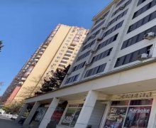 Satılır Köhnə Tikili İnşaatçılar m., Yasamal qəs., Yasamal r.