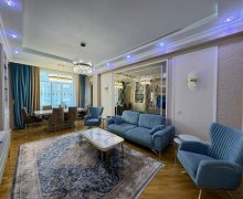 Satılır Yeni Tikili Azadlıq m., 7-ci mikrorayon, Binəqədi r.