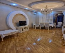 3 otaqli aylıq kiraye evler Elmlər akademiyası m., Yasamal r.