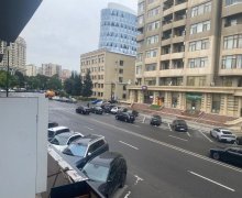 Kirayə (aylıq) Köhnə Tikili Elmlər akademiyası m., Yasamal r. Kirayə (aylıq) Köhnə Tikili Elmlər akademiyası m., Yasamal r.