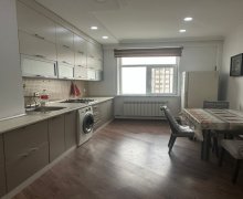 memar ecemide satilan evler Memar Əcəmi m., 9-cu mikrorayon, Binəqədi r.