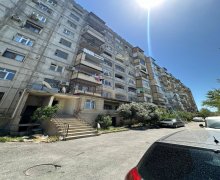 ehmedlide kohne tikili evler Əhmədli m., Xətai r.