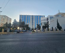 Satılır Yeni Tikili Qara Qarayev m., 8-ci kilometr, Nizami r. Satılır Yeni Tikili Qara Qarayev m., 8-ci kilometr, Nizami r.